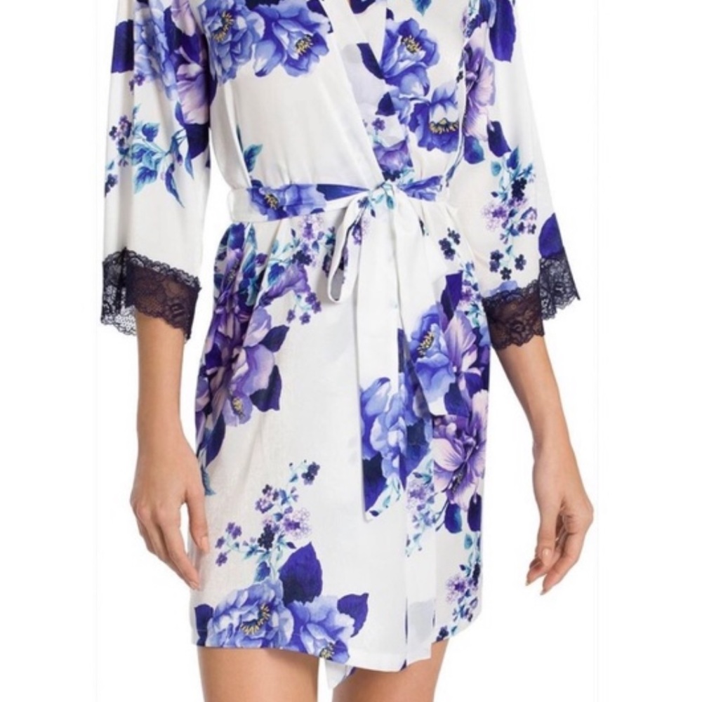 Linea Donatella robe & shorts